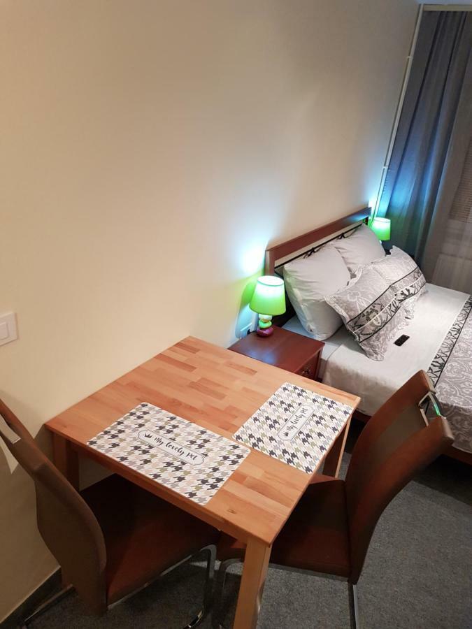 Elg Rooms Postojna Dış mekan fotoğraf