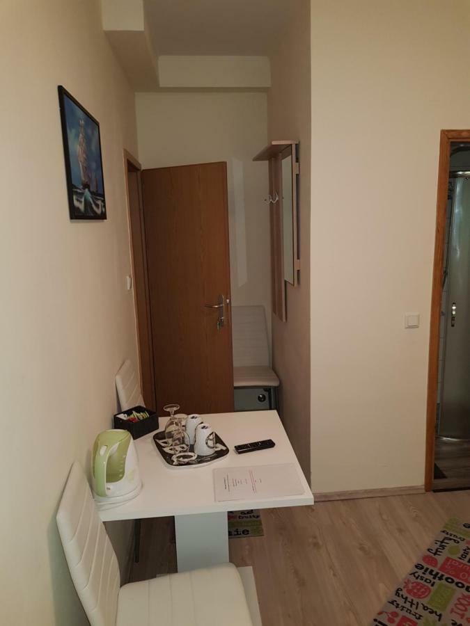 Elg Rooms Postojna Dış mekan fotoğraf